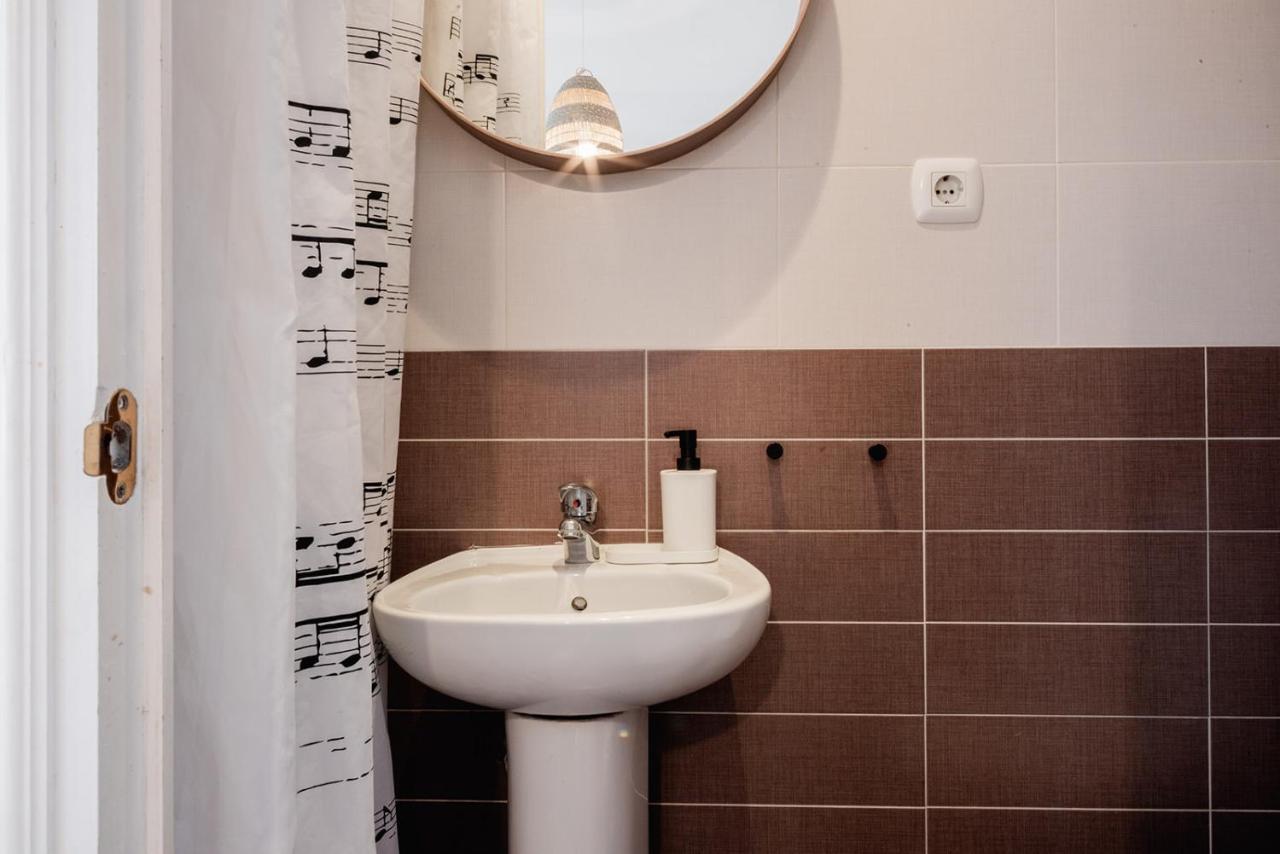 Apartamentos Fv Flats Valencia - Mestalla 9 Luaran gambar